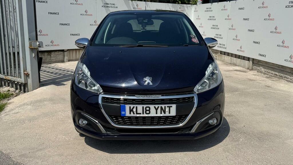 Peugeot 208 Hatchback 1.2 Puretech Tech Edition Eat Euro 6 S KL18YNT Blue #3