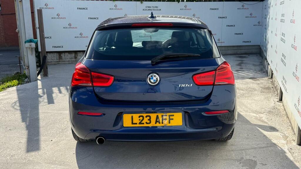 BMW 1 Series Hatchback 2.0 118D Se Euro 6 Ss 2017 L23AFF Blue #4