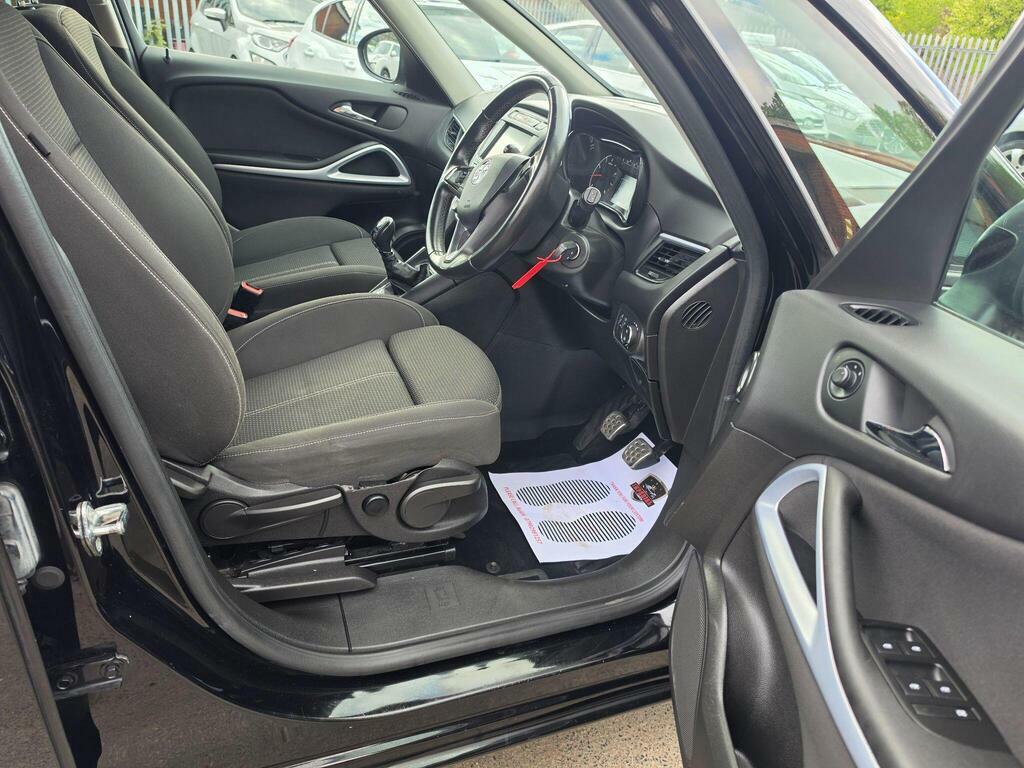 Vauxhall Zafira Tourer 1.4I Turbo Sri Nav Euro 6 MW18AHK Black #3