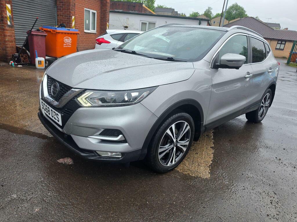 Nissan Qashqai 1.2 Dig-t N-connecta Euro 6 S S SG68OZS Silver #2