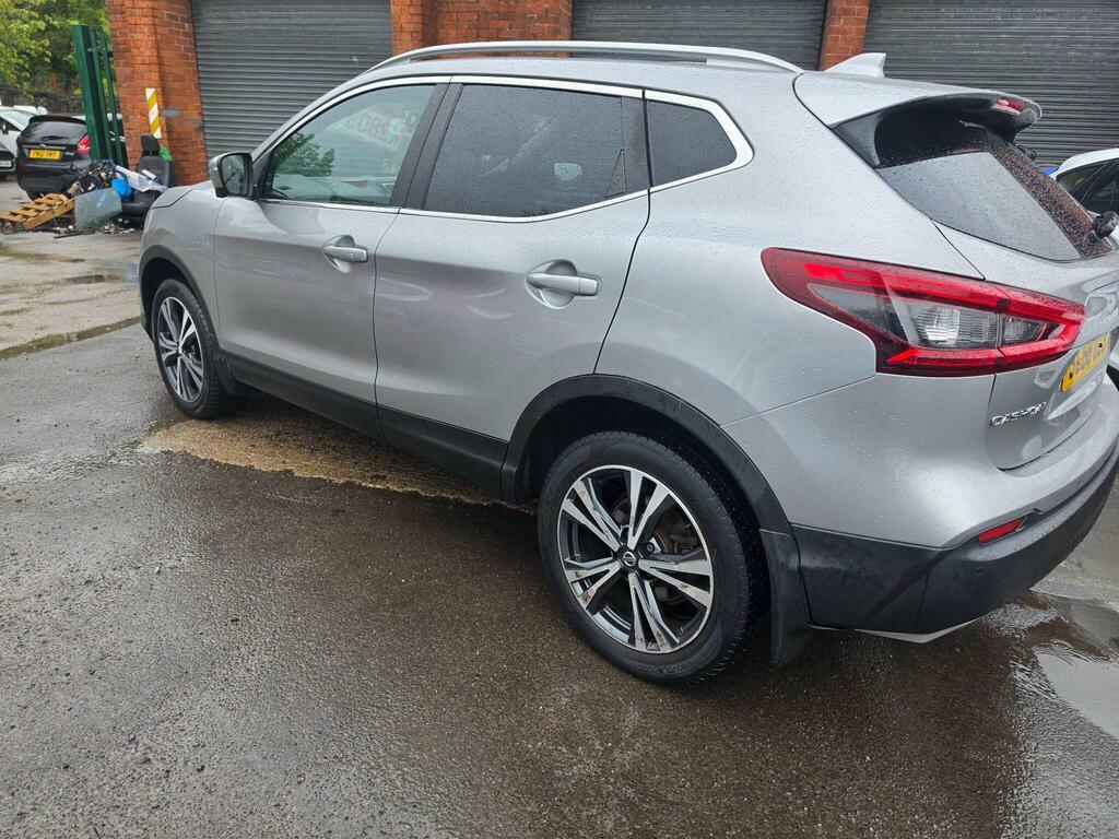 Nissan Qashqai 1.2 Dig-t N-connecta Euro 6 S S SG68OZS Silver #3