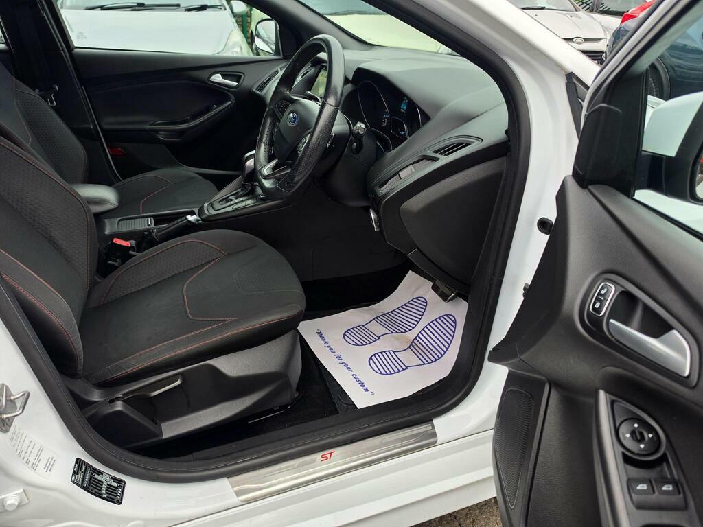 Ford Focus 1.0T Ecoboost St-line Euro 6 S S WM18BVU White #5