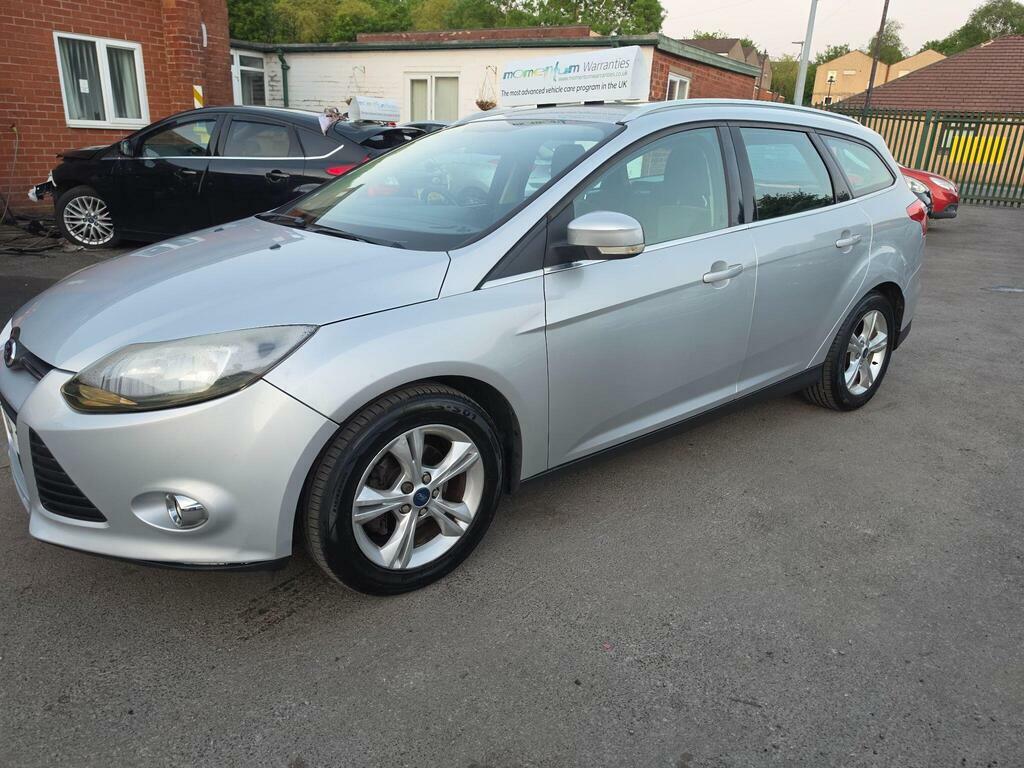Ford Focus 1.6 Zetec Powershift Euro 5 LM61OLP Silver #2