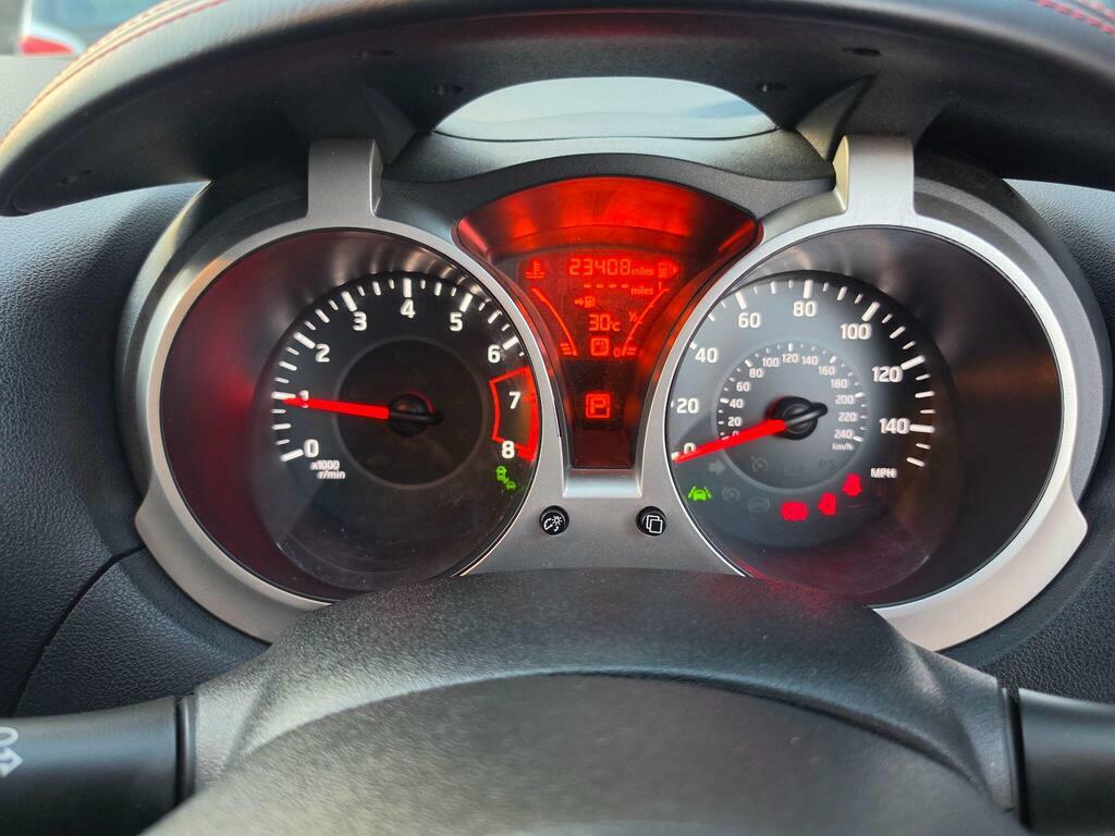 Nissan Juke 1.6 Tekna Xtron Euro 6 YT66GXC Black #6