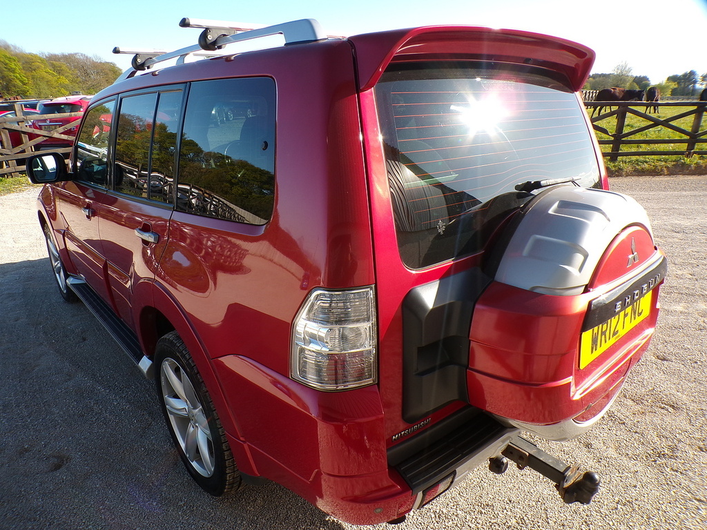 Mitsubishi Shogun Di-dc Diamond WR12FNC Red #6