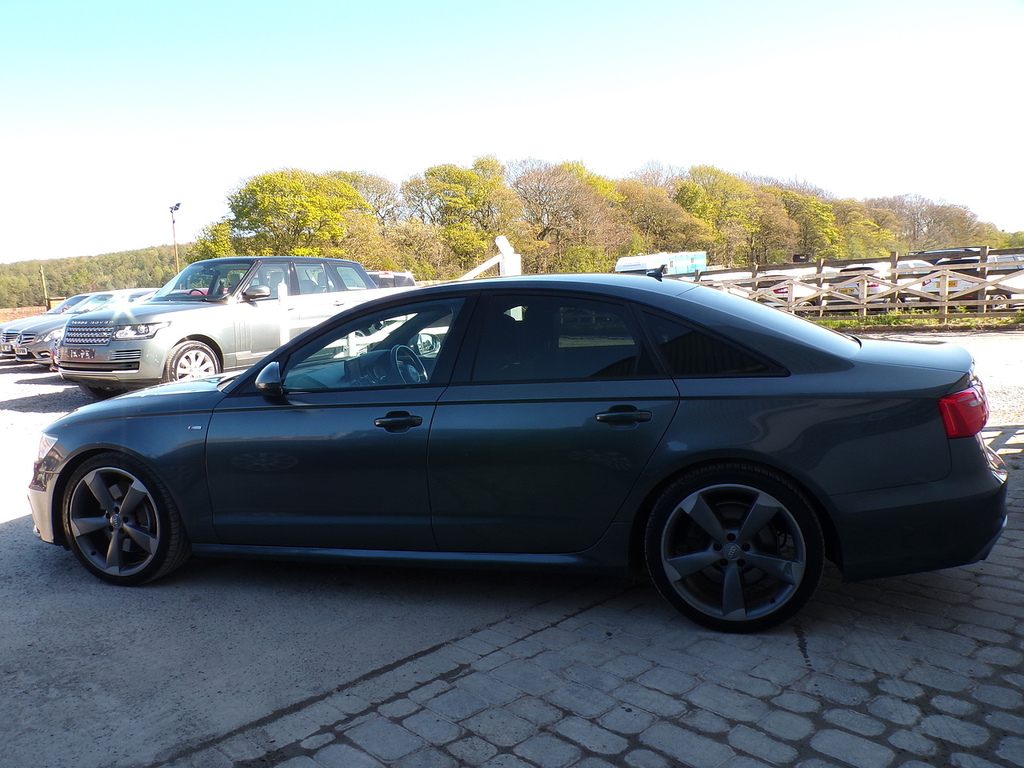Audi A6 Saloon Bitdi V6 Black Edition Grey #5