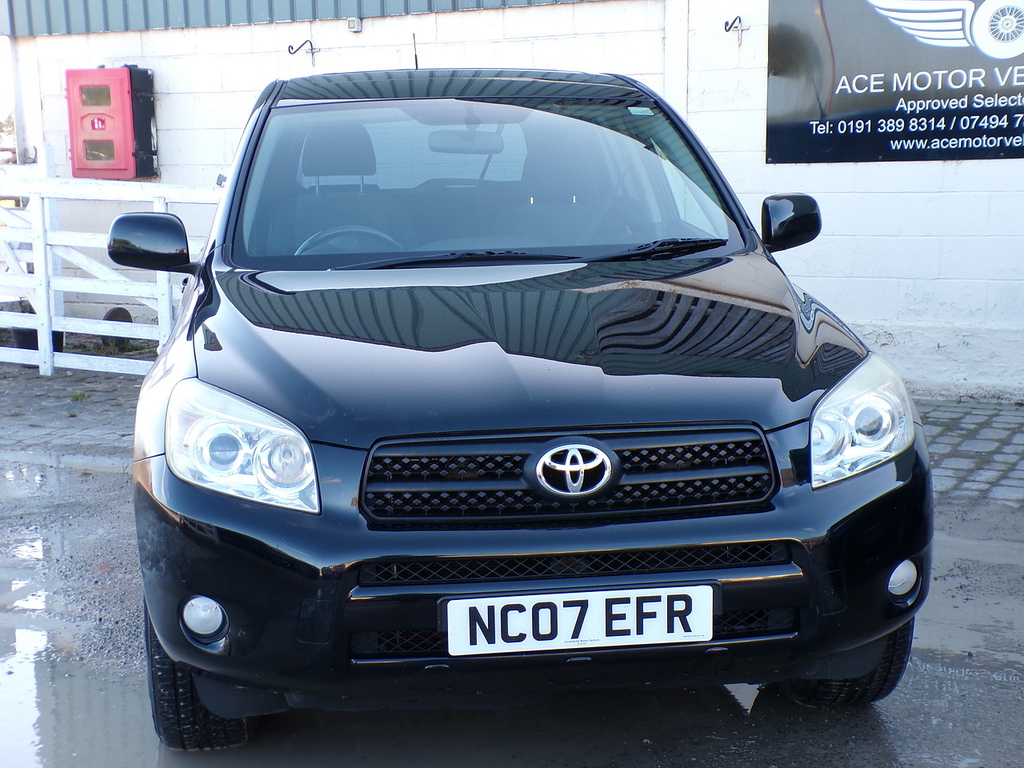 Toyota Rav 4 Xt-r Black #3