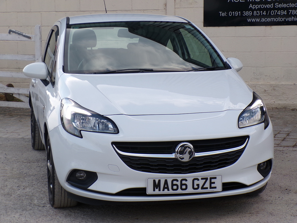 Vauxhall Corsa I Ecoflex Energy MA66GZE White #2
