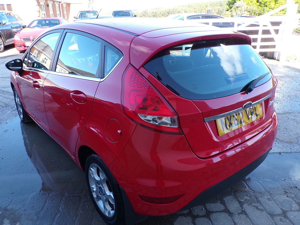Ford Fiesta Zetec Red #6