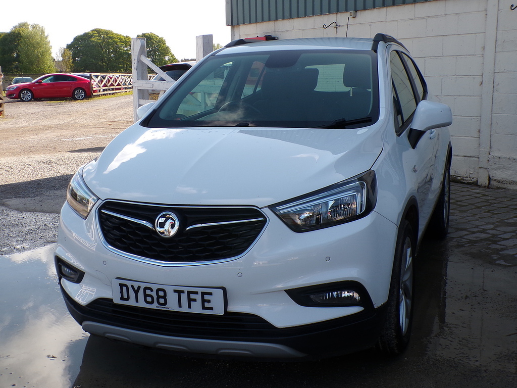 Vauxhall Mokka X I Turbo Ecotec Active DY68TFE White #3