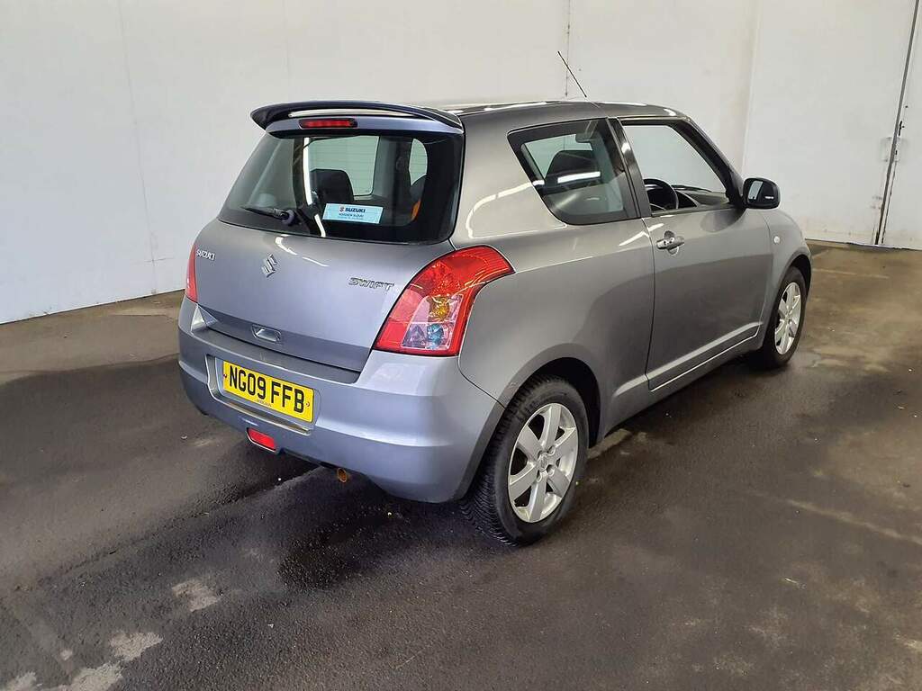 Suzuki Swift Glx Grey #6