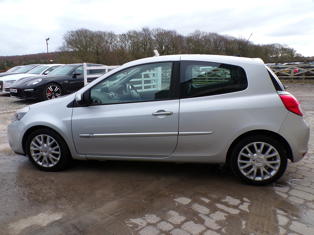 Renault Clio Dynamique Tomtom SV61OGZ Silver #4