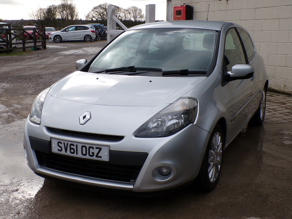 Renault Clio Dynamique Tomtom SV61OGZ Silver #3
