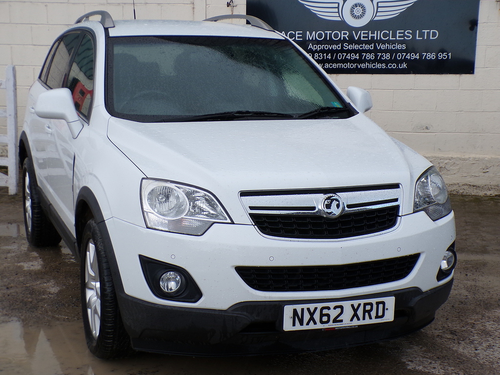 Vauxhall Antara Cdti Exclusiv White #2