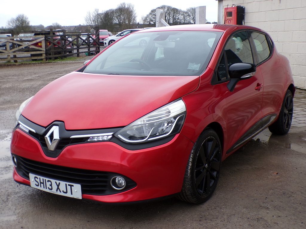 Renault Clio Dci Dynamique S Medianav SH13XJT Red #4