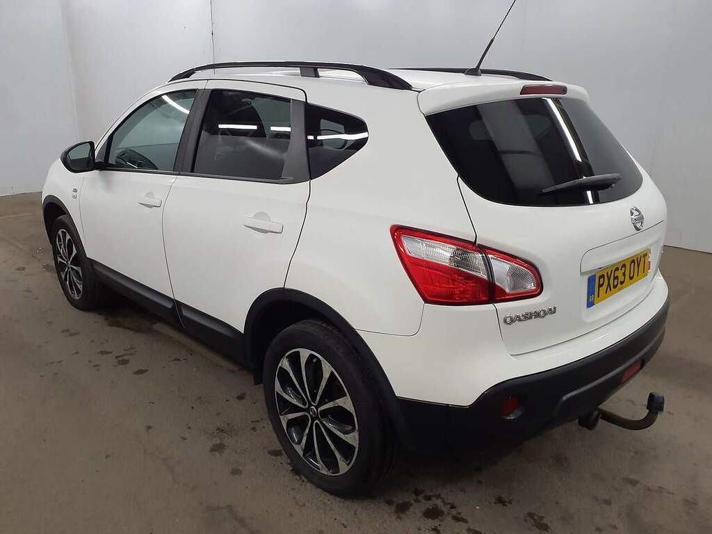 Nissan Qashqai Dci 360 White #4