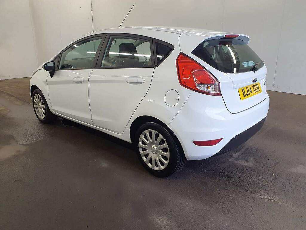 Ford Fiesta Tdci Style White #4