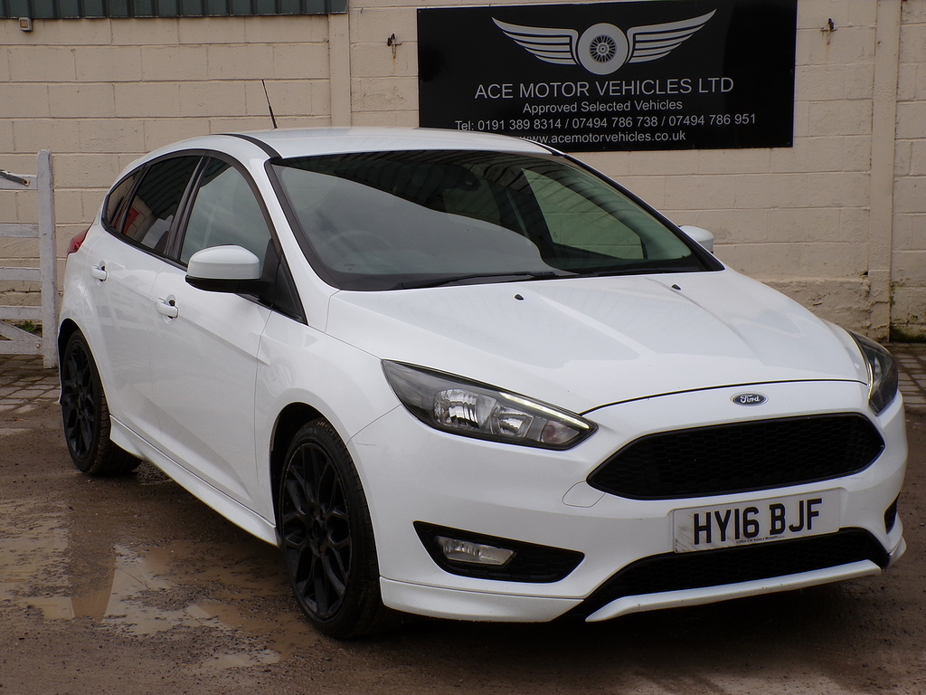 Ford Focus Tdci Zetec S White