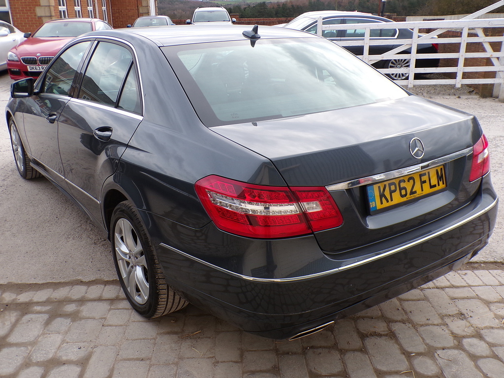 Mercedes-Benz E Class E350 Cdi V6 Blueefficiency Avantgarde KP62FLM Grey #6