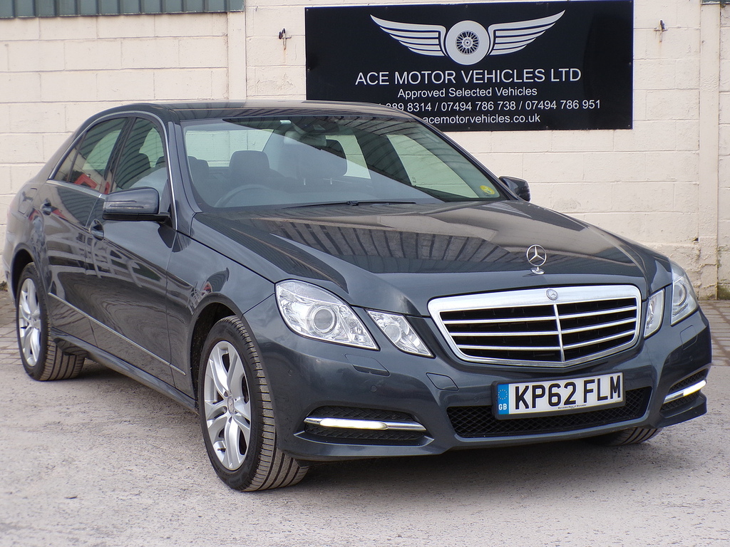 Mercedes-Benz E Class E350 Cdi V6 Blueefficiency Avantgarde Grey