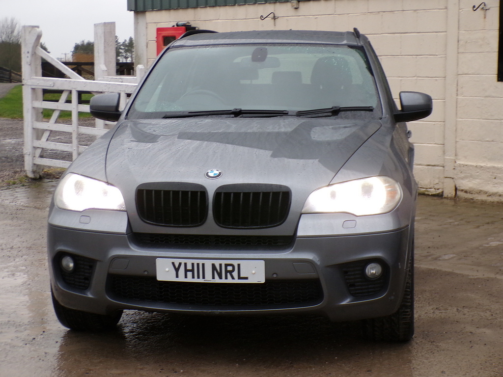 BMW X5 30D M Sport YH11NRL Grey #3