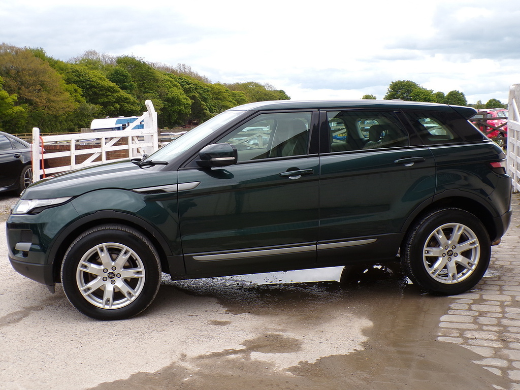 Land Rover Range Rover Evoque Sd4 Pure GX63SLV Green #5