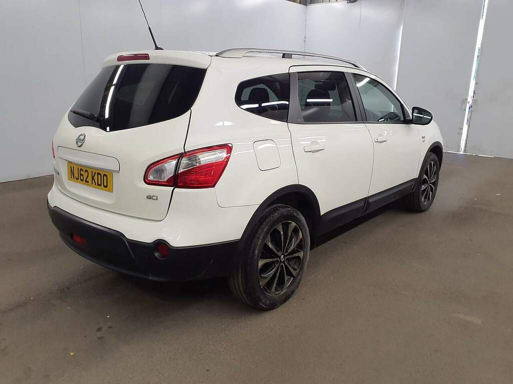 Nissan Qashqai+2 Dci N-tec White #6