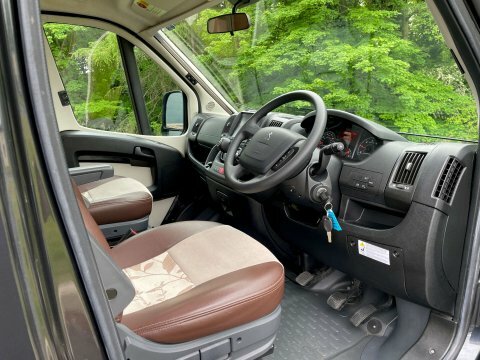 Peugeot Boxer Peugeot Boxer 2015 Yellow #2