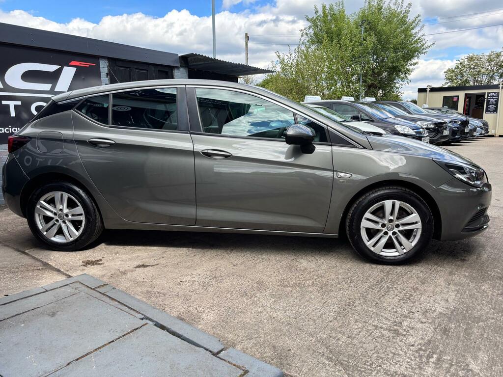 Vauxhall Astra 1.4I Turbo Design Hatchback YK67FPF Grey #2