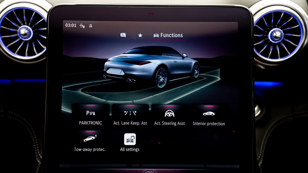 Mercedes-Benz  Glc 300De 4Matic Amg Line Coupe Black #30