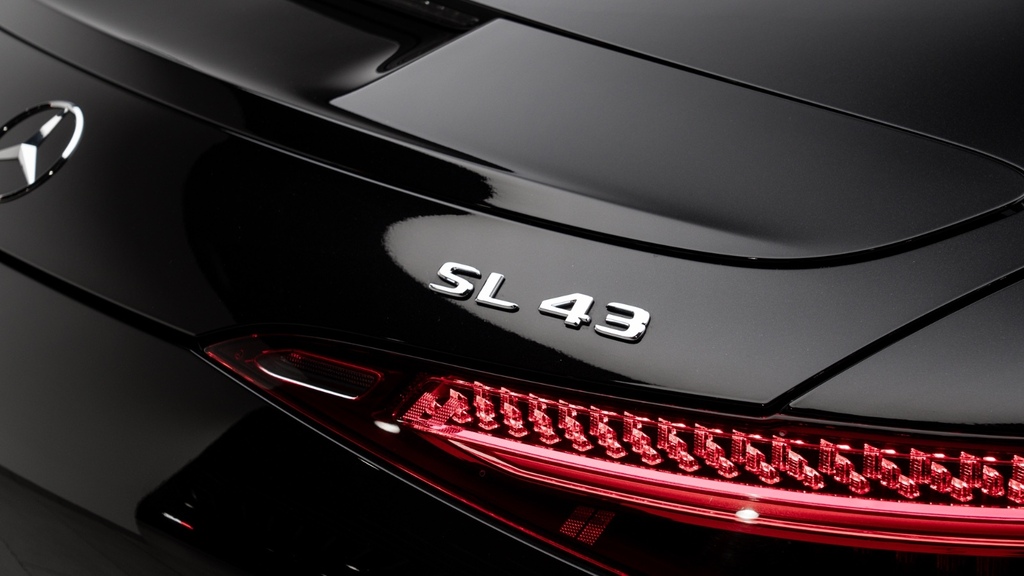 Mercedes-Benz  Glc 300De 4Matic Amg Line Coupe Black #51