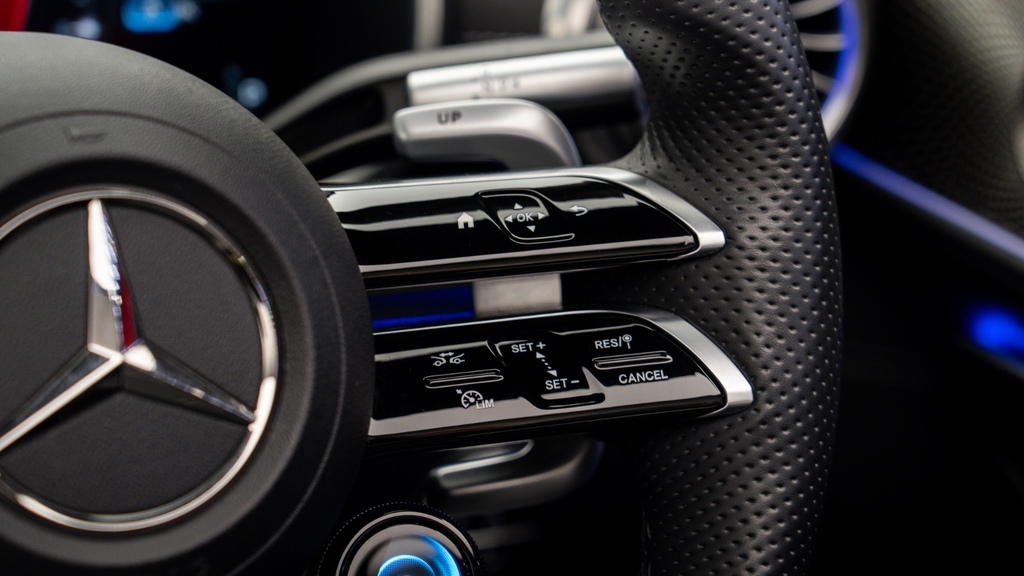 Mercedes-Benz  Glc 300De 4Matic Amg Line Coupe Black #16