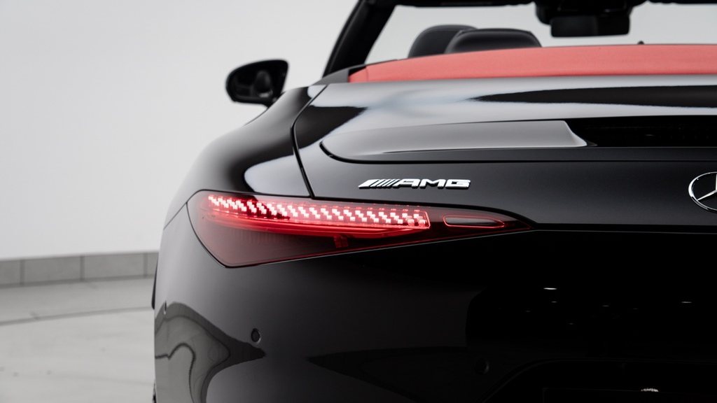 Mercedes-Benz  Glc 300De 4Matic Amg Line Coupe Black #49
