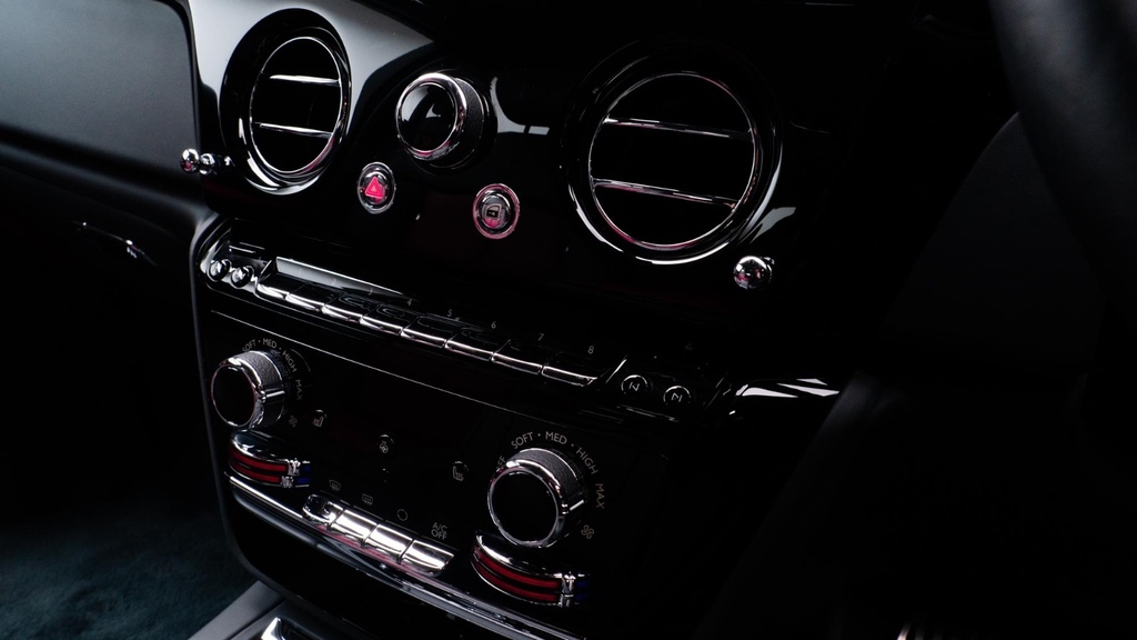 Rolls-Royce Phantom V12 Blue #39