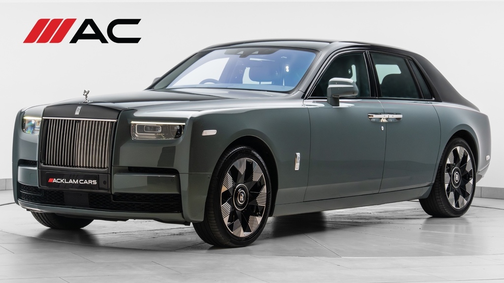 Rolls-Royce Phantom V12 Blue #1