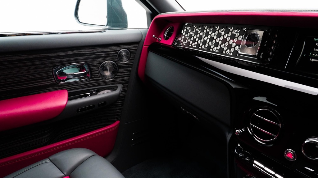 Rolls-Royce Phantom V12 Blue #46