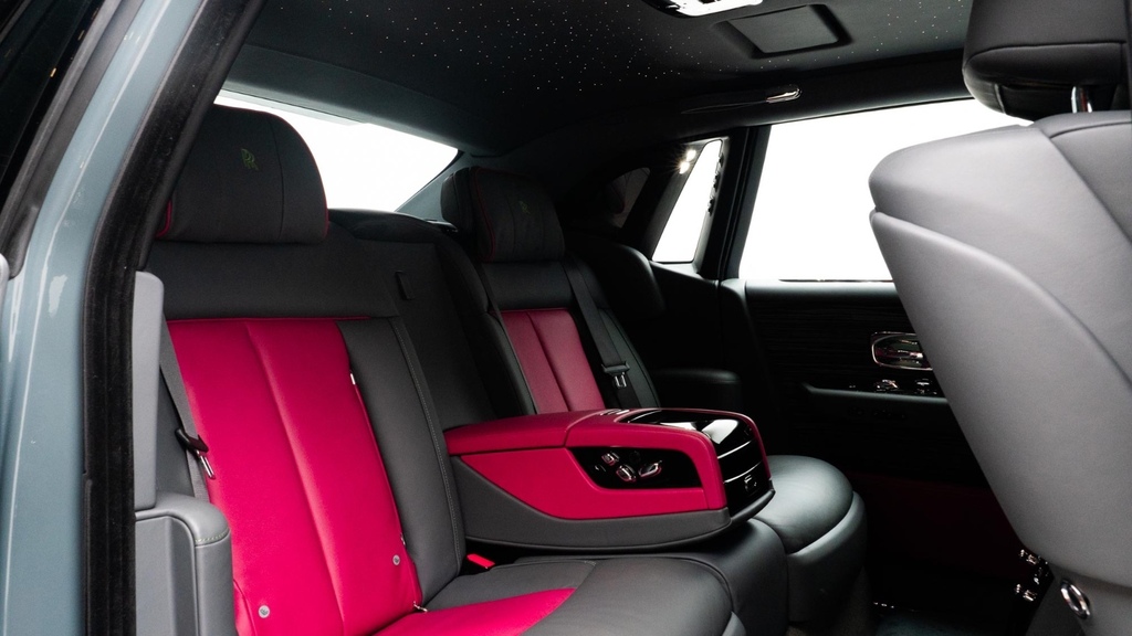 Rolls-Royce Phantom V12 Blue #18