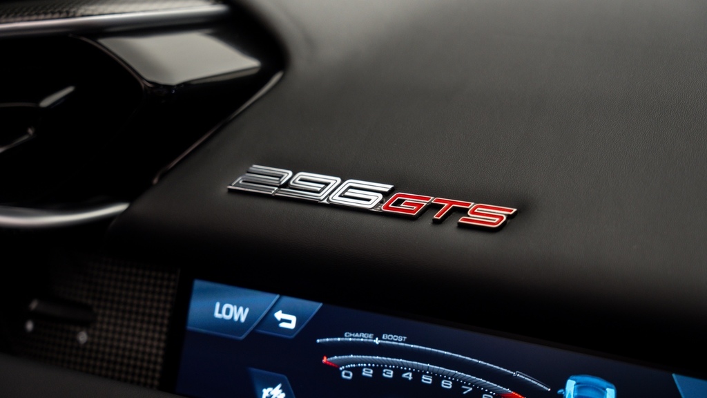 Ferrari Suv #32
