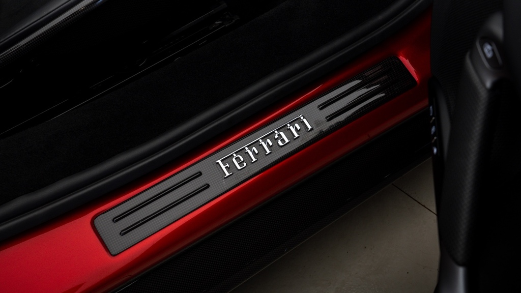 Ferrari Suv #17
