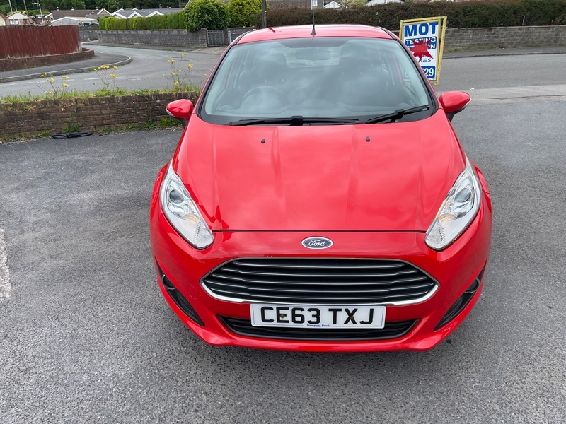 Ford Fiesta Zetec Tdci CE63TXJ Red #2
