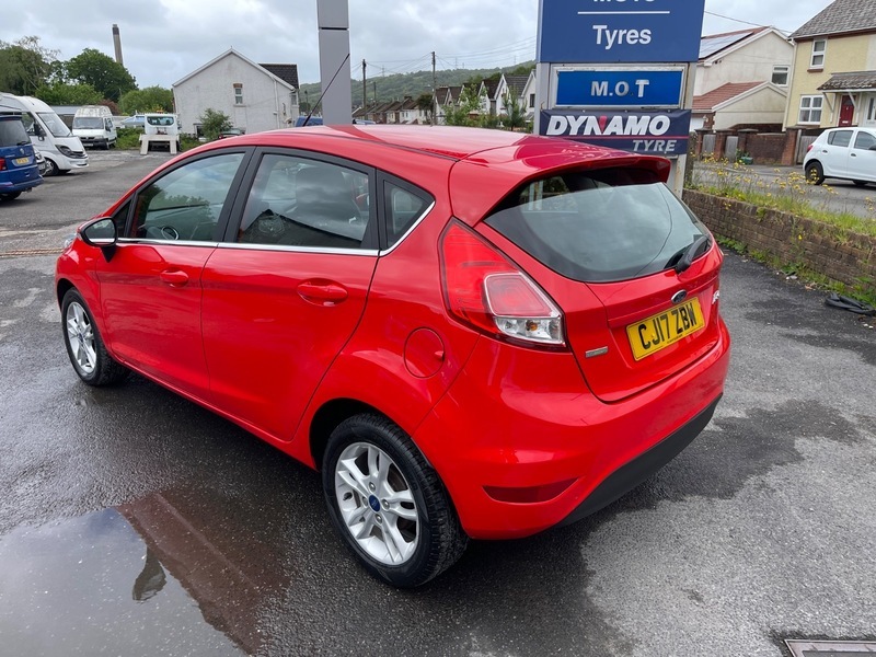 Ford Fiesta Zetec CJ17ZBW Red #5