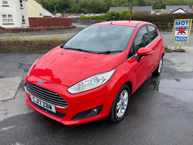 Ford Fiesta Zetec CJ17ZBW Red #3