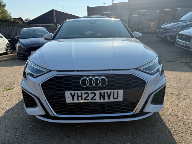 Audi A3 1.0 Tfsi 30 S Line YH22NVU White #2