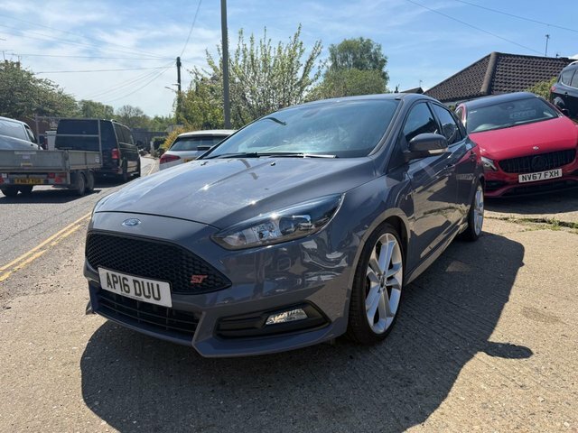 Ford Focus 2.0T Ecoboost St-3 Hatchback Eur Grey #3
