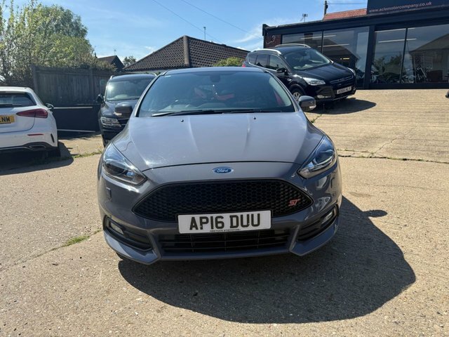 Ford Focus 2.0T Ecoboost St-3 Hatchback Eur Grey #2