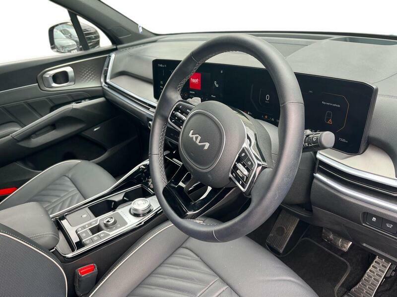 Kia Sorento 2.2 Crdi 4 Dct Awd Euro 6 Ss MD75JYR Black #3