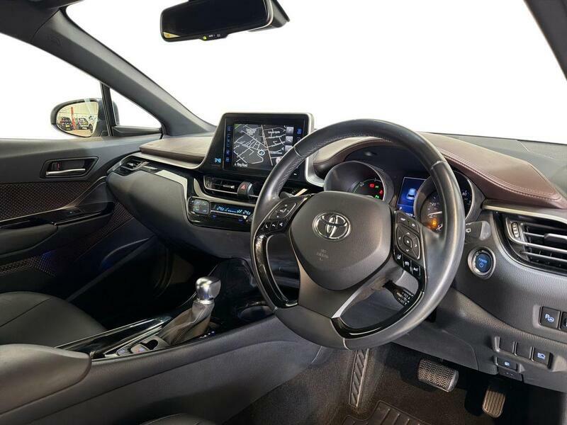 Toyota C-Hr 1.8 Vvt-h Excel Cvt Euro 6 Ss KY69WVD White #3