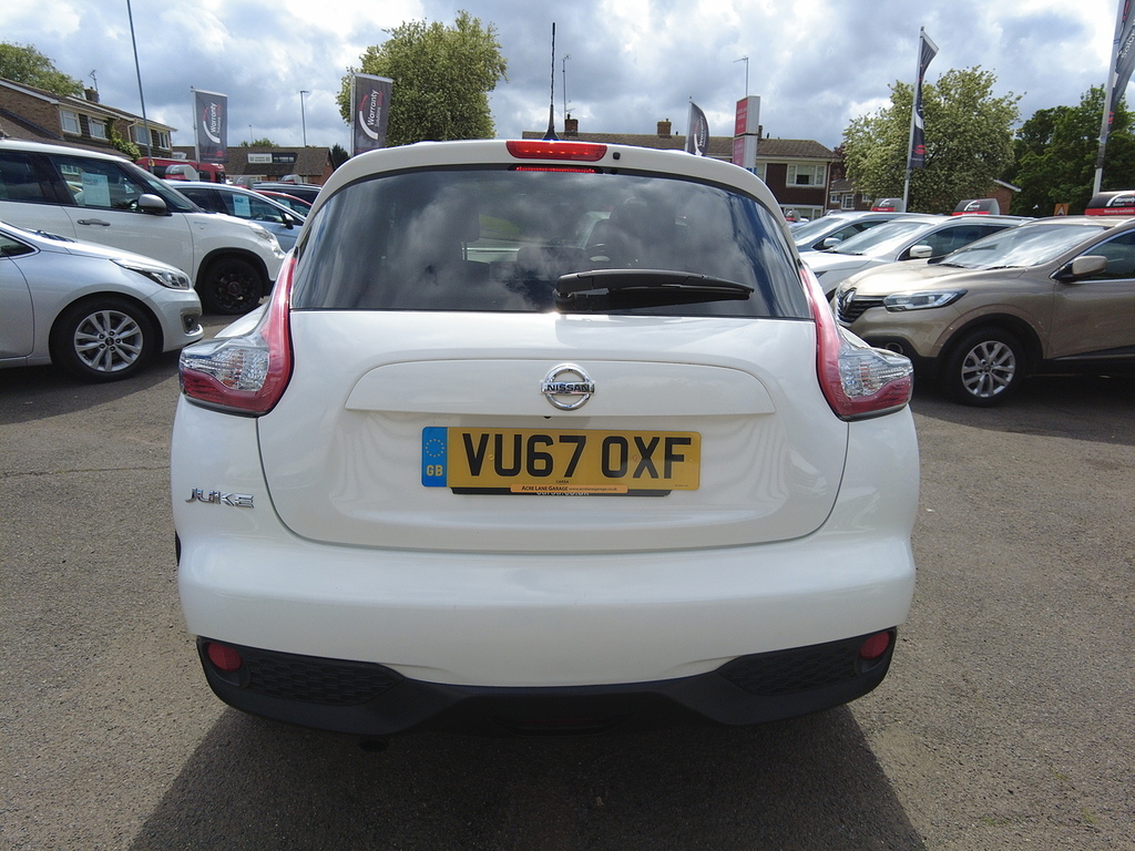 Nissan Juke Dig-t Tekna VU67OXF White #4
