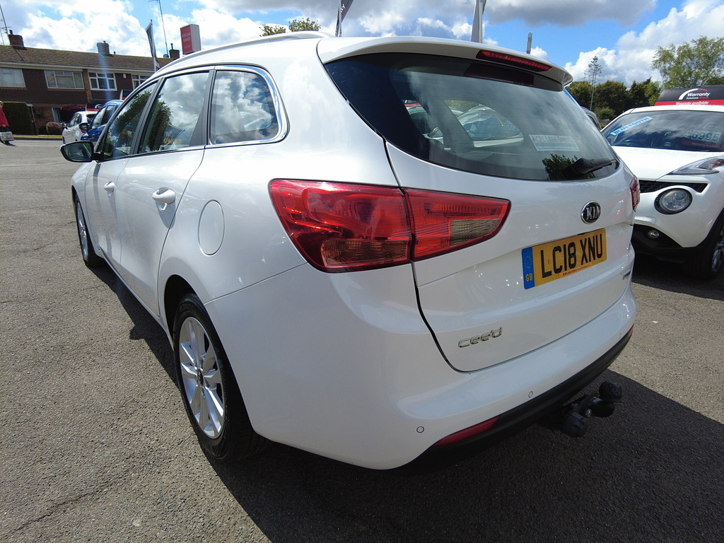 Kia Ceed Crdi 2 LC18XNU White #5
