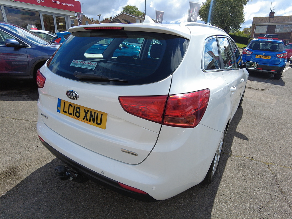 Kia Ceed Crdi 2 LC18XNU White #3